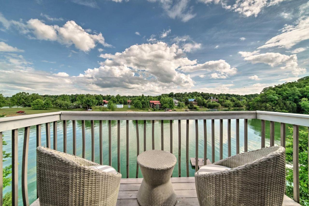 Sevierville Lake House With Deck And Foosball Table! Екстериор снимка