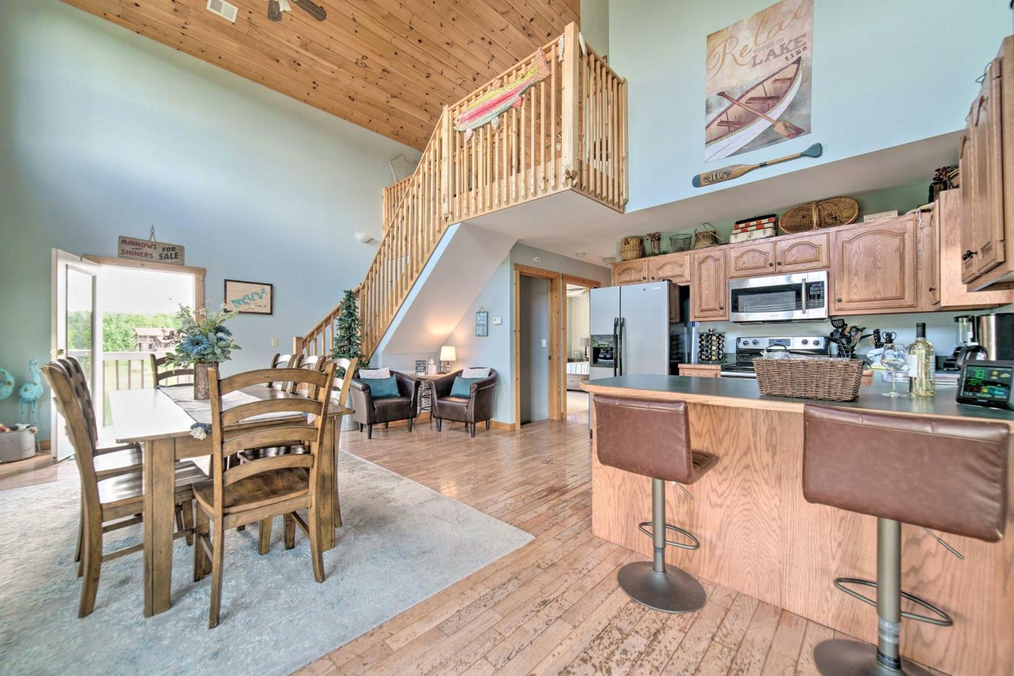 Sevierville Lake House With Deck And Foosball Table! Екстериор снимка
